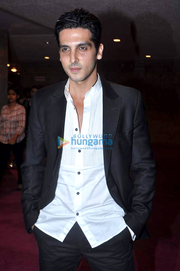 hrithik zayed at dr batras positive health awards 2013 15