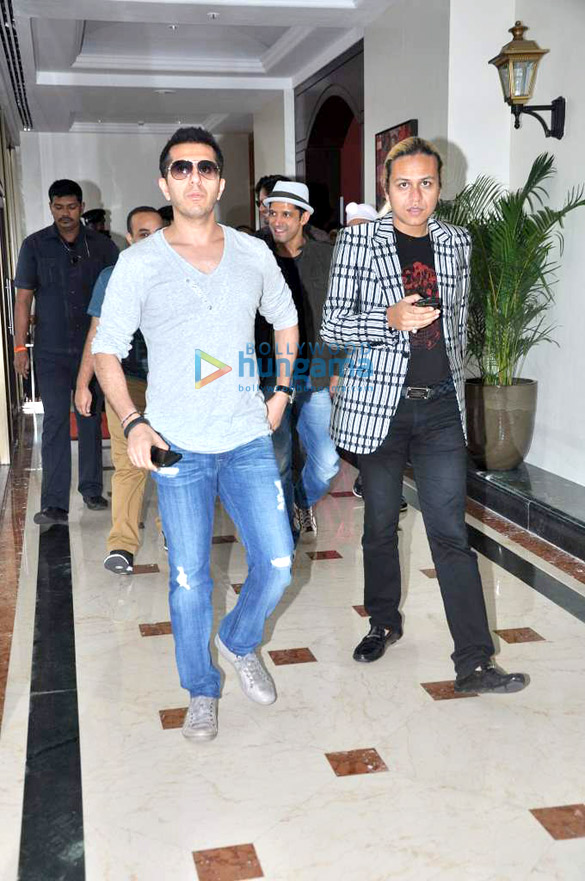farhan akhtar launches fukrey game 12