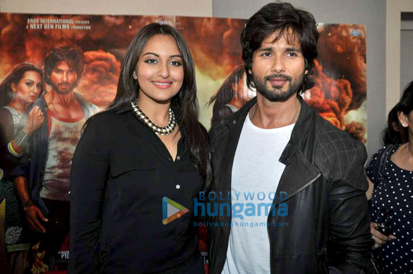 promotion of r rajkumar on did dance ka tashan 5