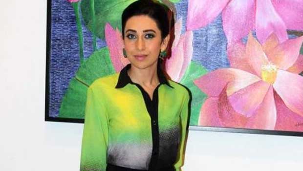 Karisma Kapoor At ‘Bal Disha’ Art Exhibition