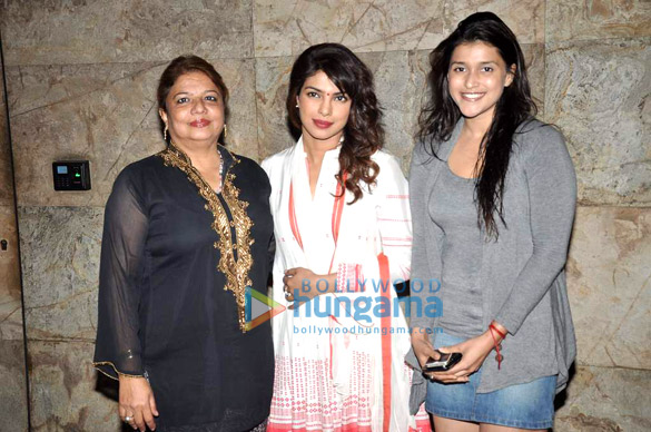 priyanka manisha rekha at goliyon ki raasleela ram leela screening 27