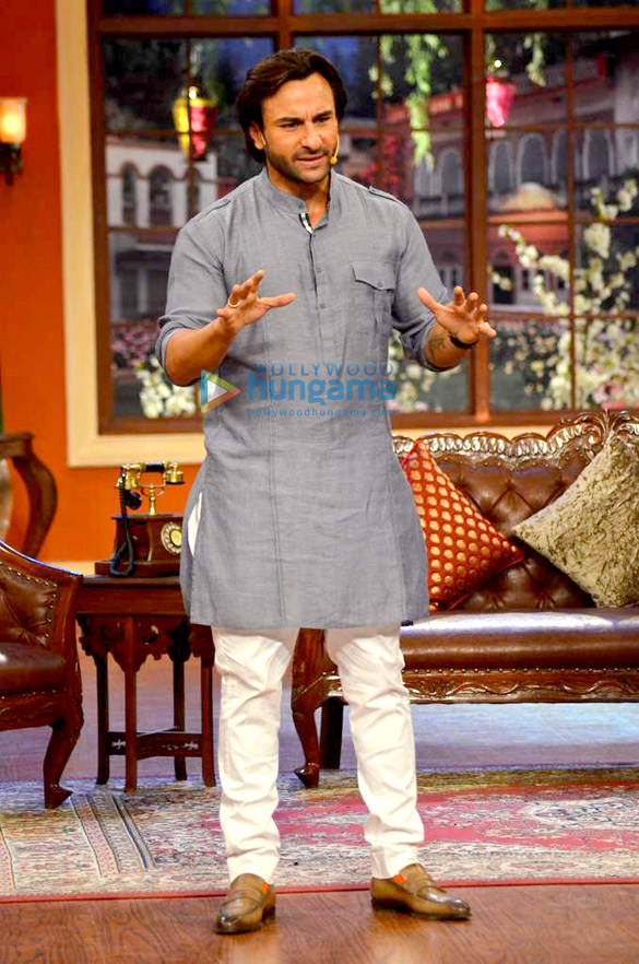 saif promotes bullett raja on comedy nights with kapil 5