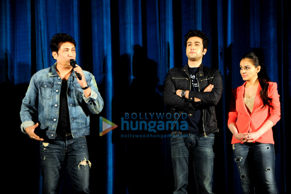 promotion of heartless at jai hind college festival 6