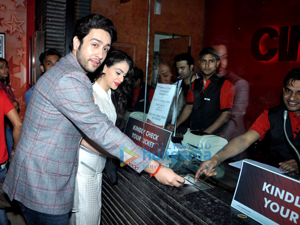shekar adhyayan ariana buy movie tickets of heartless at a promotional event 4
