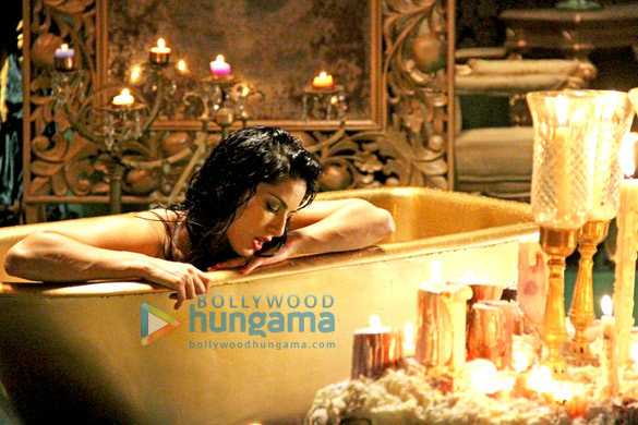 ragini mms 2 64