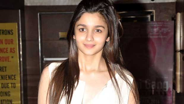 Imtiaz – Alia – Mahesh Promote ‘Highway’ At PVR Cinemas