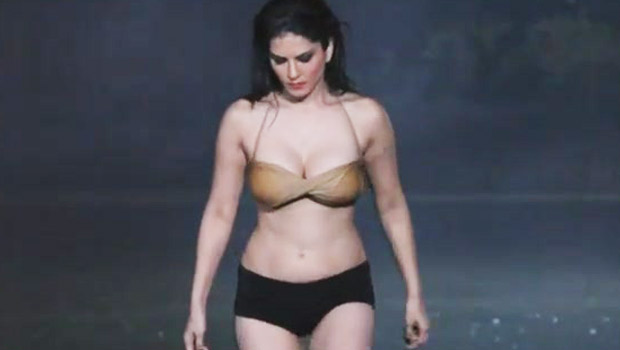 Sex Sunny Leone Mms - Making Of Sunny Leone's Lake Scene (Ragini MMS 2) - Bollywood Hungama