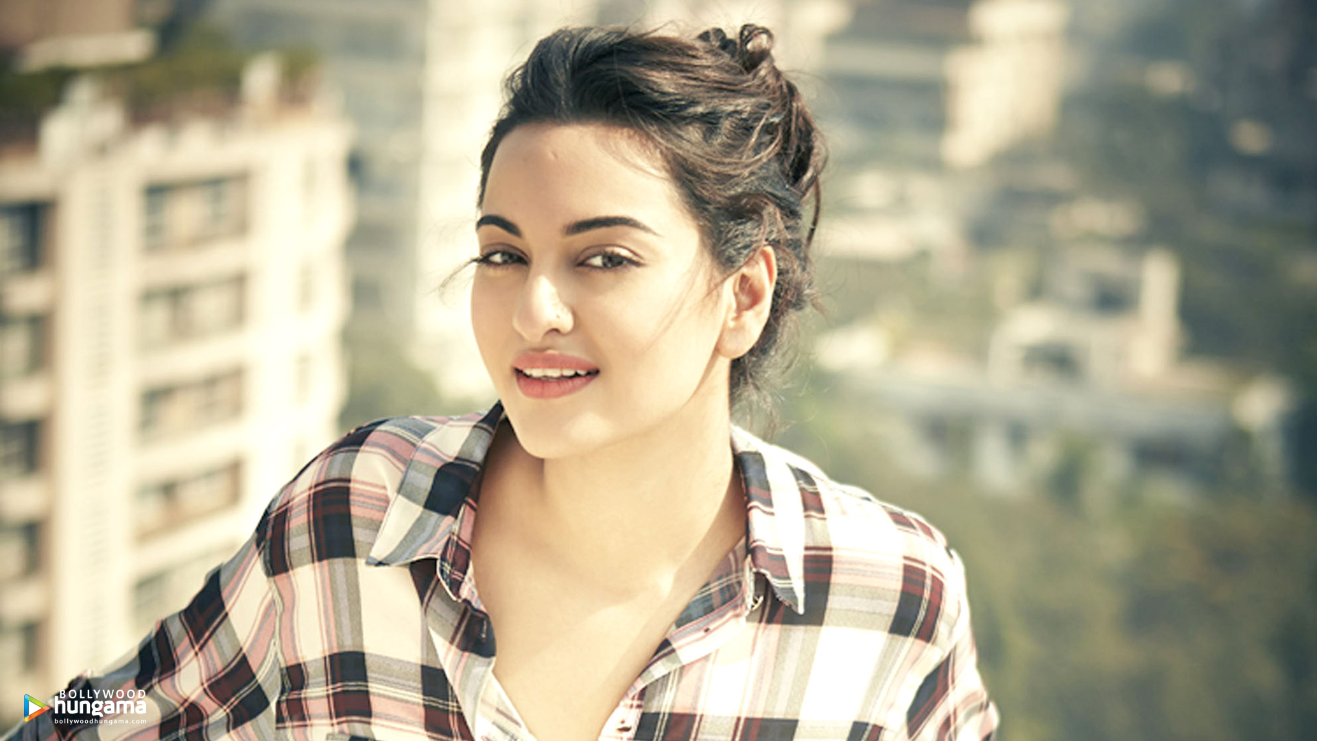 Sonakshi Sinha Sonakshi Sinha