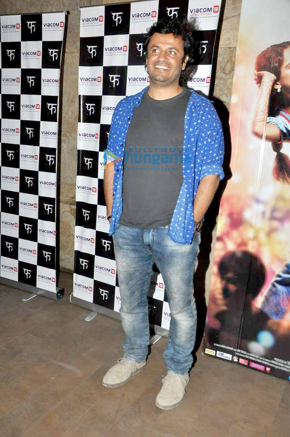 deepika soha at the special screening of queen 8