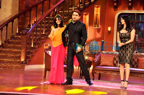 sunny leone ekta kapoor promote ragini mms 2 on comedy night with kapil 2