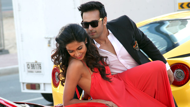 Ankhan Vich (O Teri)