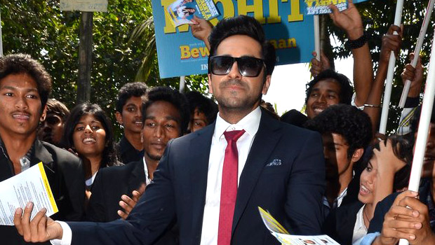 Ayushmann Khurrana Promotes ‘Bewakoofiyaan’ At Nariman Point
