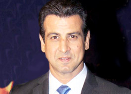 Ronit Roy orders shoes for his entire unit Ronit Roy orders shoes for his entire unit