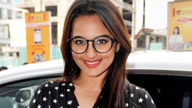 Sonakshi At Special Screening Of ‘Rio 2’ For Kids