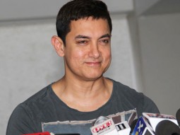 Aamir Khan Votes For Lok Sabha Elections 2014