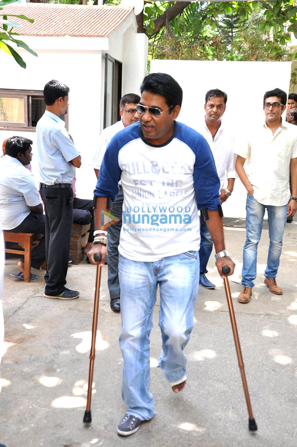 special screening of heropanti hosted by sabbir khan 7