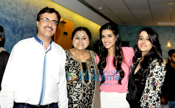 celebs grace wardha nadiadwalas special screening of heropanti 7