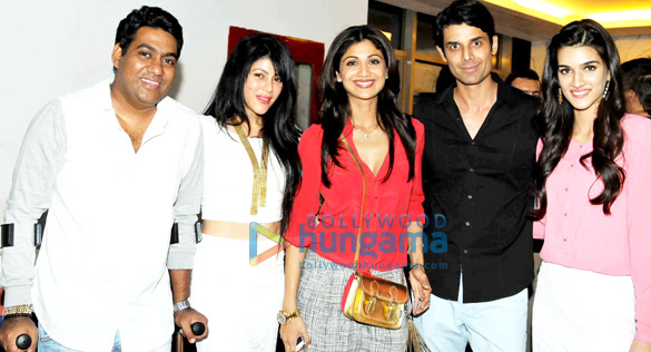 celebs grace wardha nadiadwalas special screening of heropanti 3