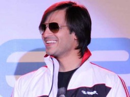 Vivek Oberoi Unveils Latest Collection Of ‘Zeel Rainwear’