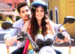 Live performance of Ek Villain songs by Mithoon, Shraddha Live performance of Ek Villain songs by Mithoon, Shraddha