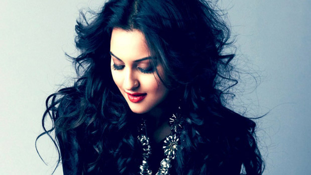 Sonakshi Sinha Exclusive Interview On Holiday Part 3