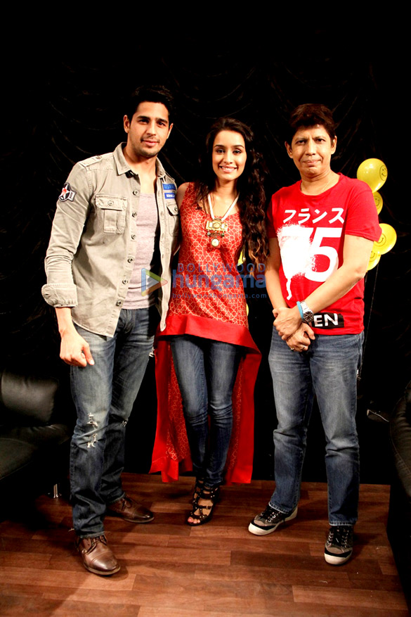 shraddha sidharth promote ek villain at zoom studio 2