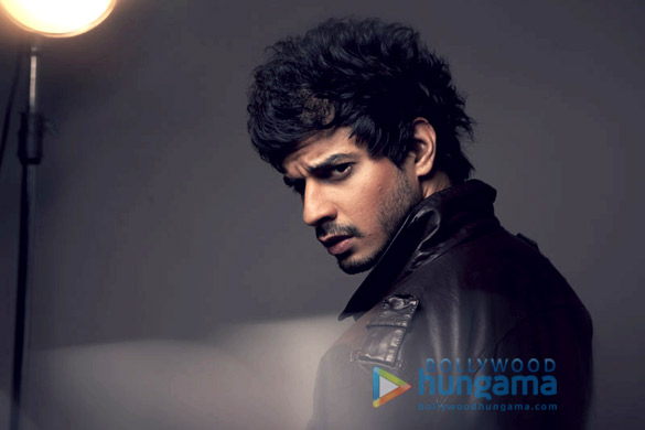 tahir raj bhasin 24