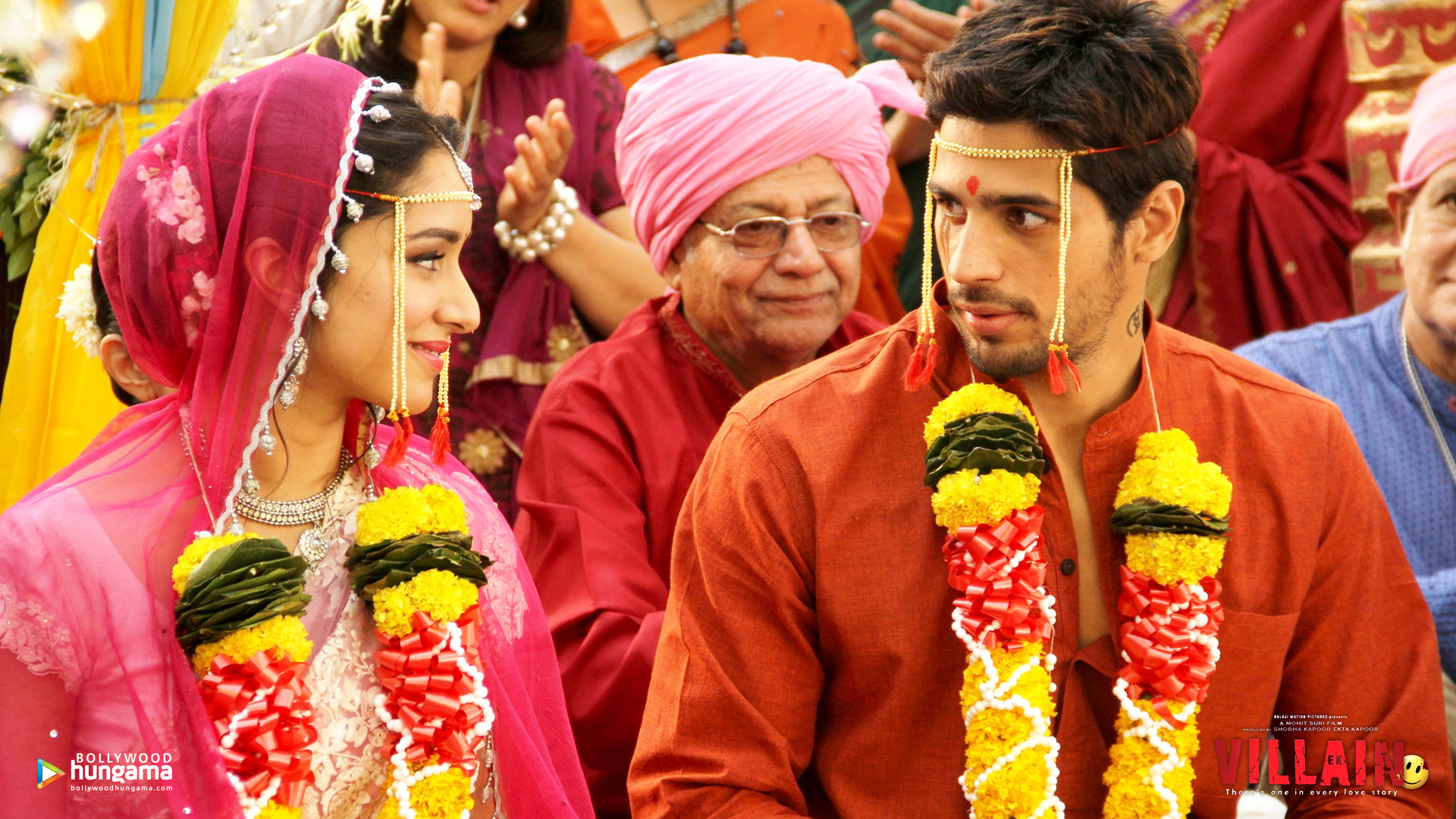 Sidharth Malhotra and Shraddha Kapoor sizzle in melodious track Galliyan  from Ek Villian HD wallpaper  Pxfuel