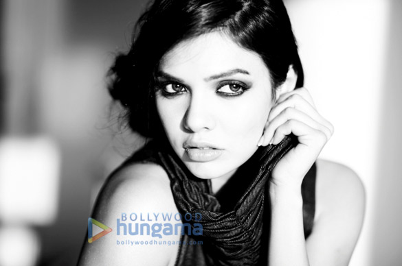 sara loren 17