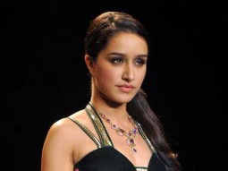 Shraddha, Raveena, Sagarika Walk At ‘IIJW 2014’ Day 2