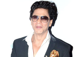 Shah Rukh goes for a drive with AbRam