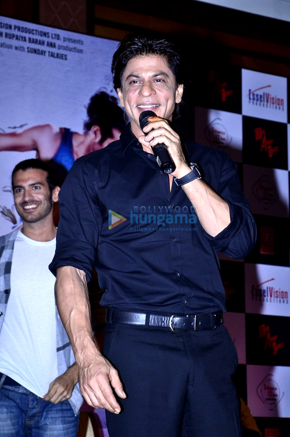 shah rukh khan unveils mad about dance app 5