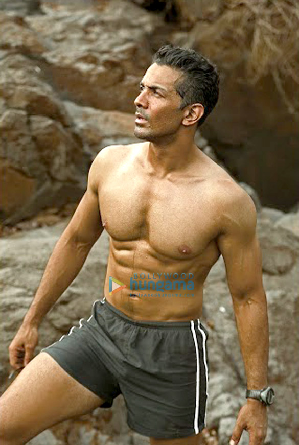 abhinav shukla 8