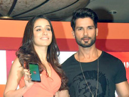 Shahid Kapoor – Shraddha Kapoor Lend Their Support For Jammu & Kashmir Victims