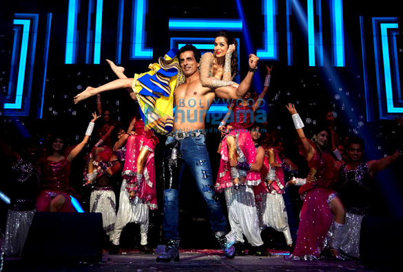 slam tour performed at jiffy lube live in washington dc 14
