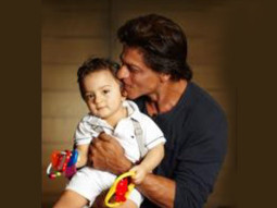 Shah Rukh Khan Posts First Ever Pic Of His 1 1/2 Year Old Son AbRam