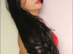 Rozlyn Khan