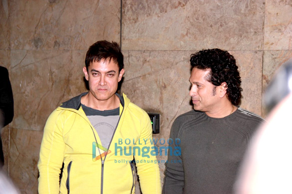special screening of pk for sachin tendulkar raj thackeray 8