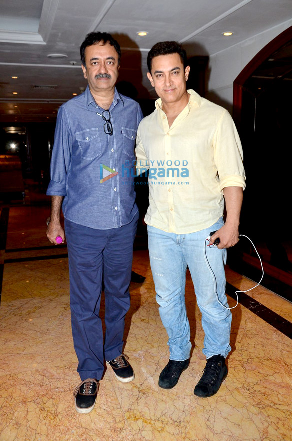 aamir khan rajkumar hirani discuss pk success 4