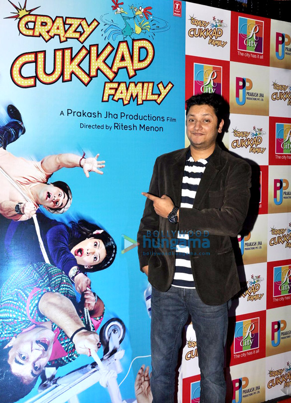 musical promotion of crazy kukkad family at r city mall 7