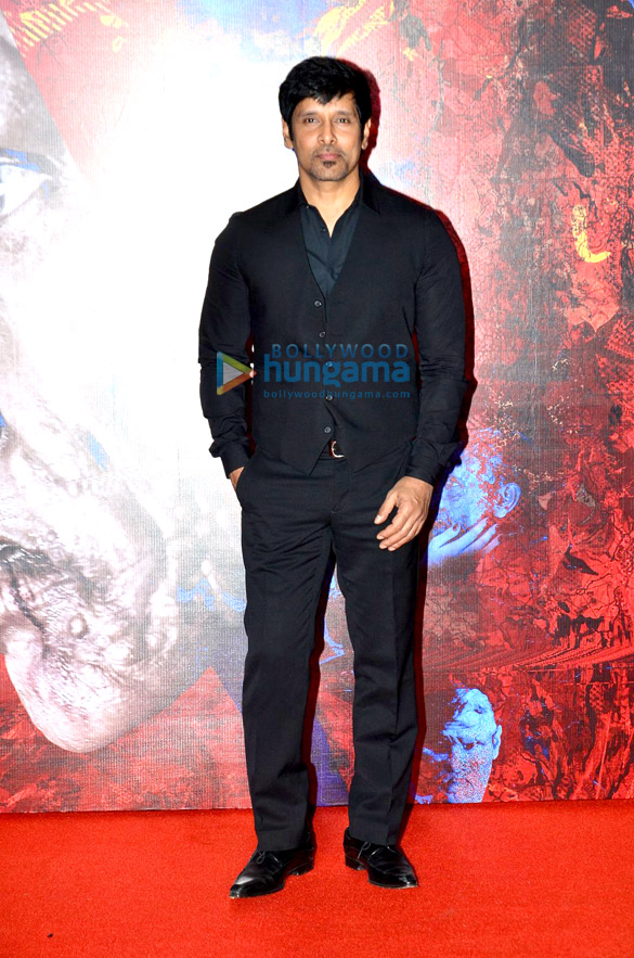 chiyaan vikram a r rahman unveil the first look of i to media 11