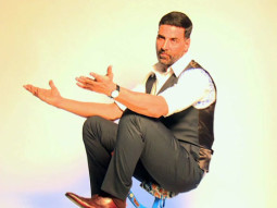 Making Of Akshay Kumar’s Photoshoot For Dabboo Ratnani’s 2015 Calendar