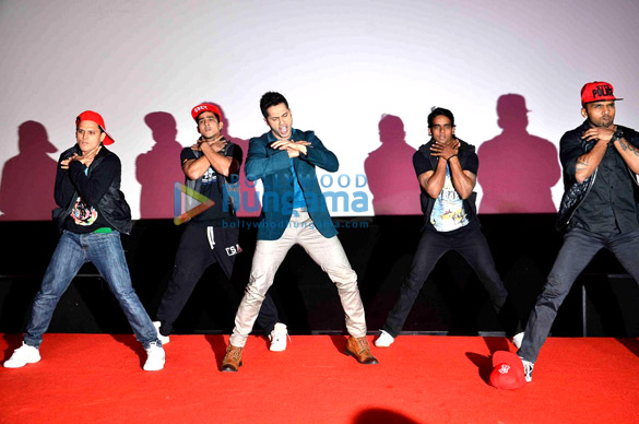 varun dhawan unveils jee karda song from badlapur 6
