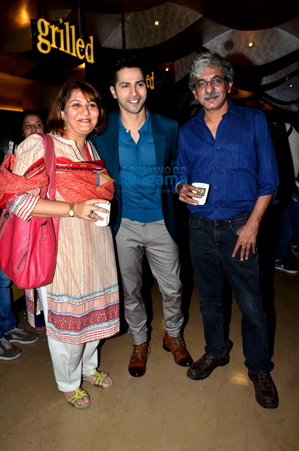 varun dhawan unveils jee karda song from badlapur 16