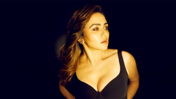 Celeb Wallpapers Of Amruta Khanvilkar