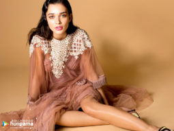 Celebrity Wallpapers of Amy Jackson