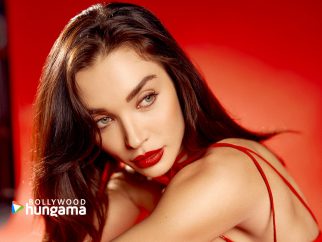 Celebrity wallpaper of Amy Jackson