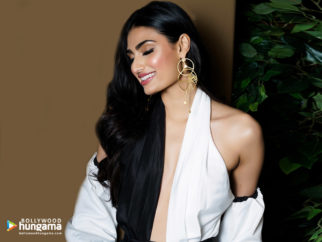 Celeb Wallpapers Of Athiya Shetty