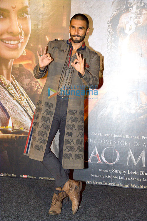 check out ranveer singhs top 5 looks during bajirao mastani promotions 2