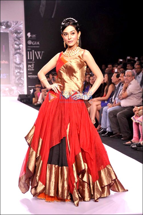 bollywood at the india international jewellery week part 1 6